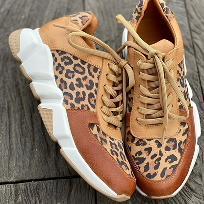 Cora - Comfortable Leopard Sneakers