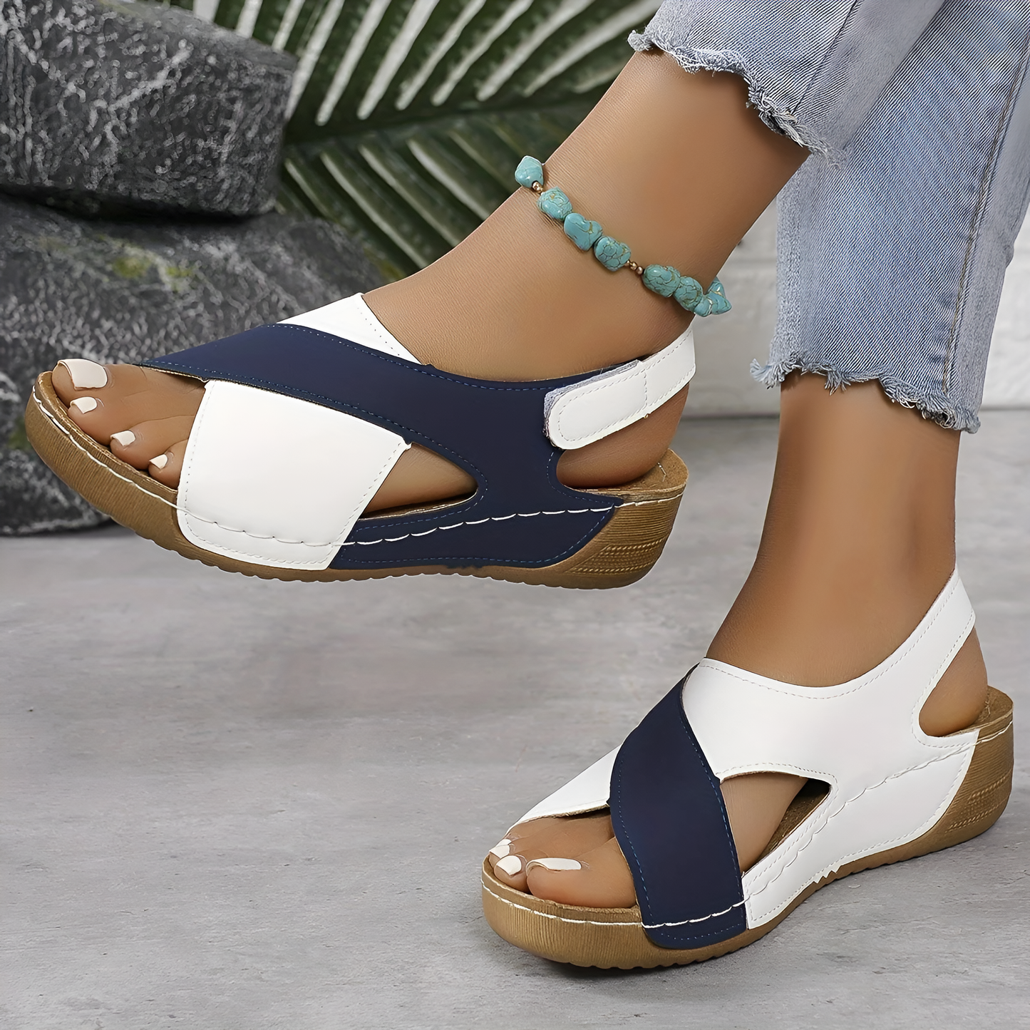 Lina - Ultra Comfortable Orthopedic Sandal