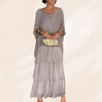 Luna - Loose Maxi Dress with Round Neckline