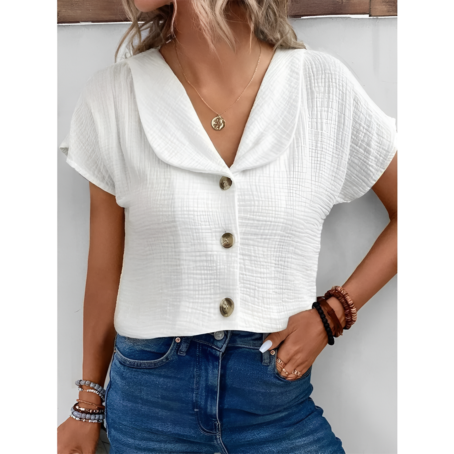 Jade - Stylish Knit Shirt