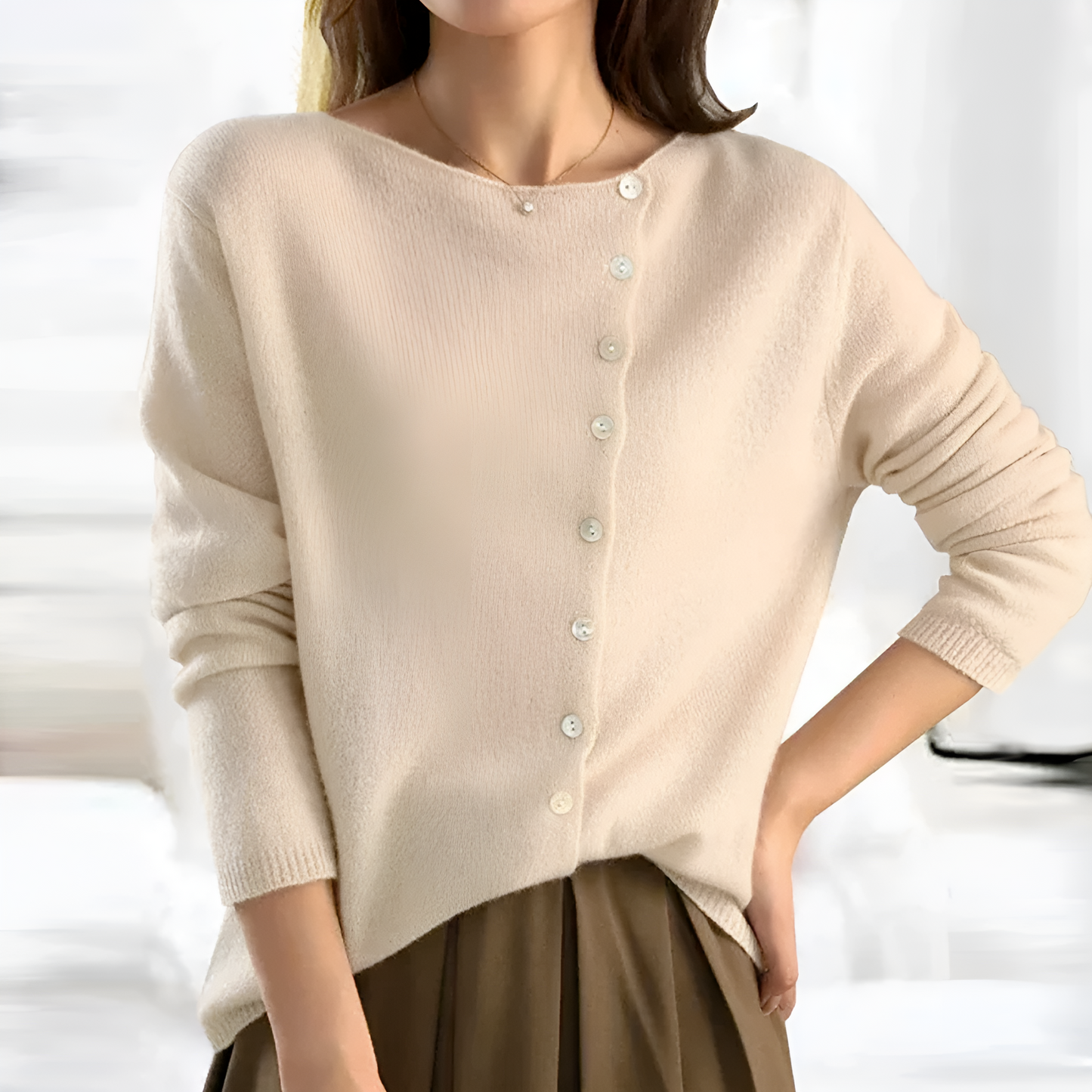 Daisy – Elegant Cardigan